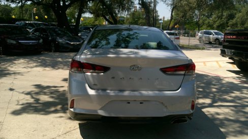 Used 2019 Hyundai Sonata SE image 6