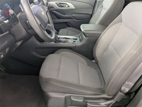 Used 2021 Chevrolet Traverse LS image 13