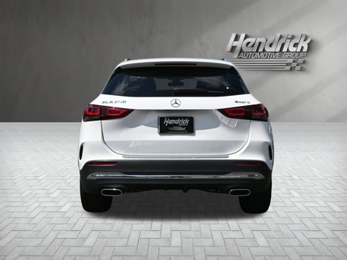 Used 2023 Mercedes-Benz GLA 250 4MATIC image 8