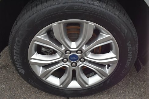 Used 2022 Ford Edge Titanium w/ Equipment Group 301A image 51