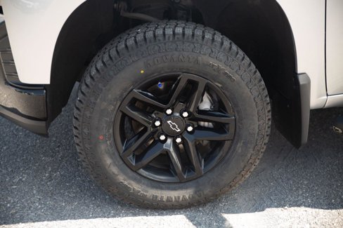 Used 2020 Chevrolet Silverado 1500 Custom Trail Boss w/ Custom Convenience Package image 11