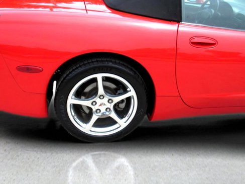 Used 2002 Chevrolet Corvette Convertible w/ Preferred Equipment Group2 image 24