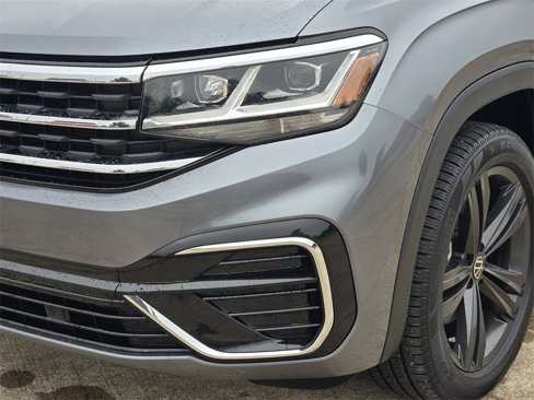Used 2021 Volkswagen Atlas SE w/ Towing Package image 10