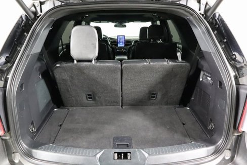Used 2020 Ford Explorer ST w/ Premium Technology Package image 15