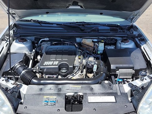 Used 2005 Chevrolet Malibu LS image 18