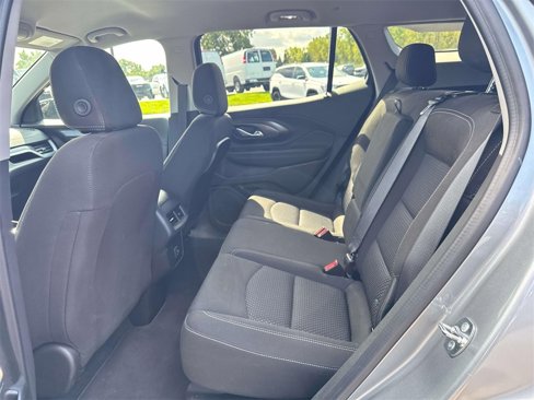 Certified 2024 GMC Terrain SLE w/ Driver Convenience Package image 12