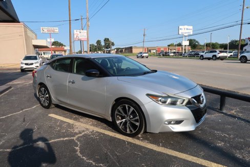 Used 2016 Nissan Maxima 3.5 S image 2