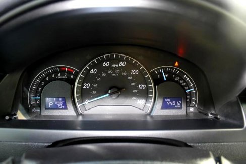 Used 2014 Toyota Camry LE image 21