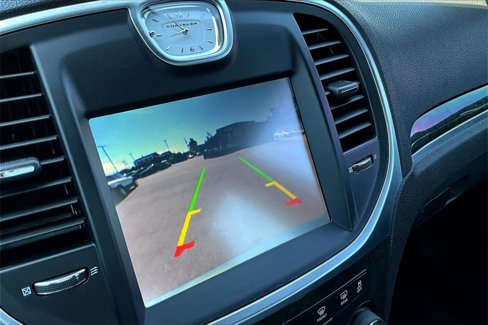 Used 2013 Chrysler 300 C image 21