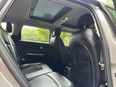 Used 2017 MINI Cooper Clubman ALL4 image 31