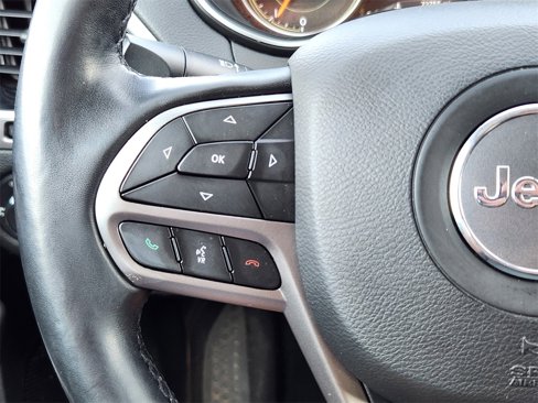 Used 2020 Jeep Cherokee Limited image 20