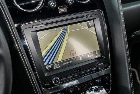 Used 2018 Bentley Flying Spur S V8 image 20