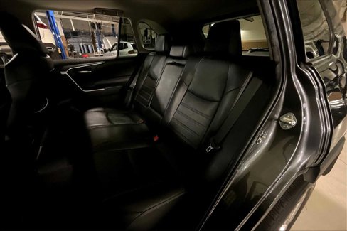 Used 2022 Toyota RAV4 XLE Premium image 19