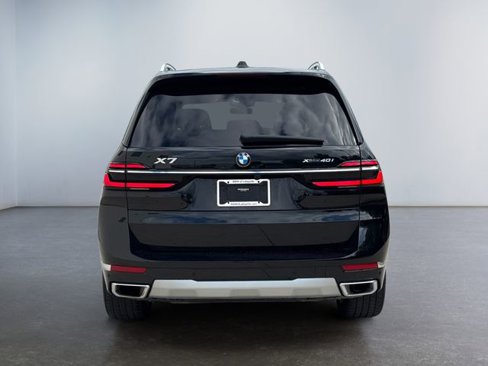 Used 2023 BMW X7 xDrive40i image 4