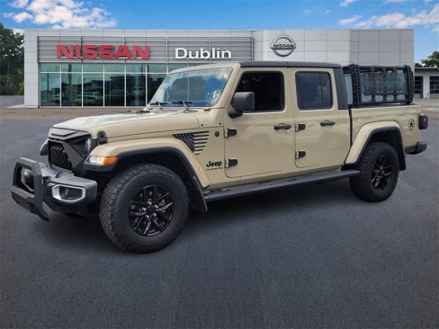 Used 2022 Jeep Gladiator Sport image 1