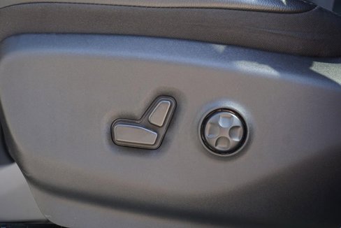 Used 2022 Chrysler Pacifica Touring-L image 22