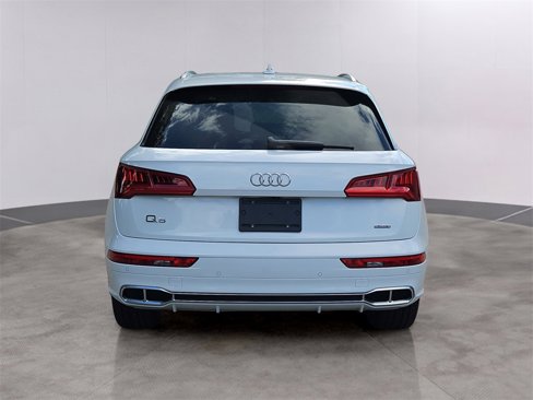 Used 2020 Audi Q5 e Prestige w/ Prestige Package image 5