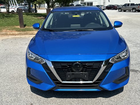 Used 2023 Nissan Sentra SV image 2