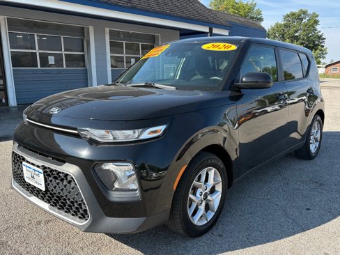 Used 2020 Kia Soul S image 3