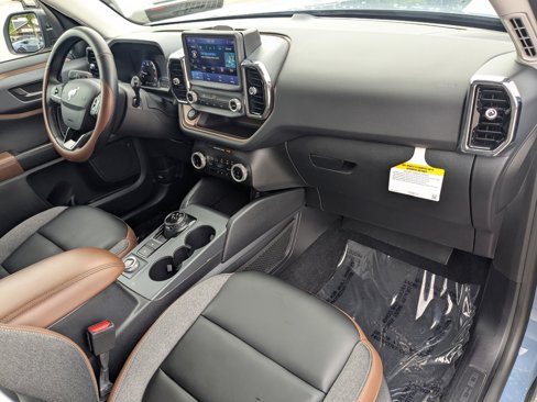Used 2024 Ford Bronco Sport Outer Banks image 38