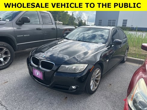 Used 2011 BMW 328i xDrive Sedan image 1