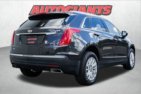 Used 2018 Cadillac XT5 AWD image 4