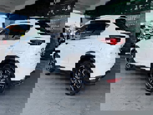 Used 2018 MAZDA CX-5 Touring image 6