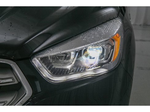 Used 2019 Ford Escape Titanium image 22