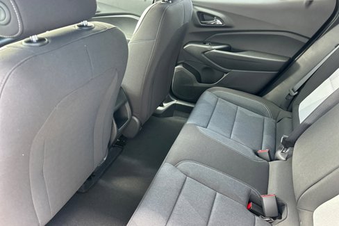 New 2025 Chevrolet Trax LS w/ LS Convenience Package image 12