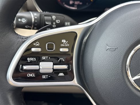 Certified 2021 Mercedes-Benz GLC 300 image 15