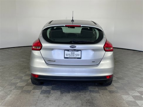 Used 2017 Ford Focus SE image 14