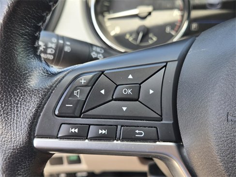 Used 2019 Nissan Rogue Sport SL image 20