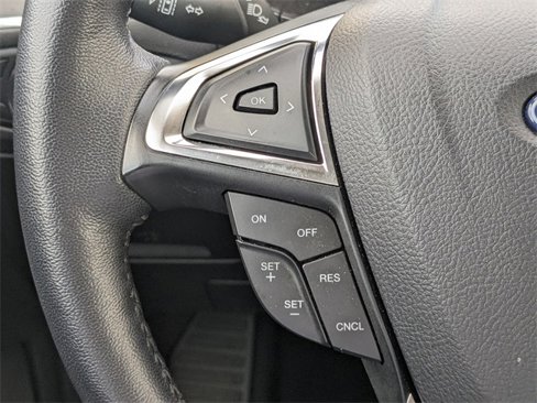 Used 2024 Ford Edge Titanium image 25