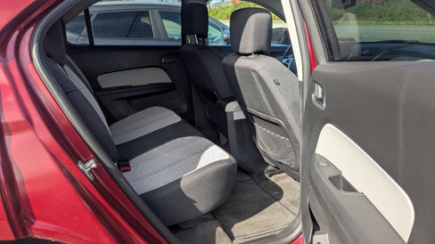 Used 2011 Chevrolet Equinox LT w/ Driver Convenience Package image 26