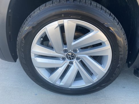 Certified 2022 Volkswagen Atlas SE image 32