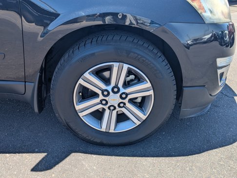 Used 2017 Chevrolet Traverse LT image 35