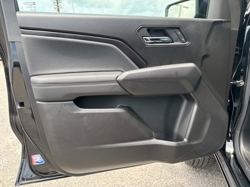 New 2025 GMC Canyon Elevation w/ Convenience Package image 21
