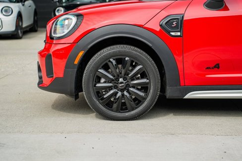 Certified 2023 MINI Cooper Countryman S w/ Signature Upholstery Package image 8