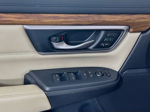 Used 2017 Honda CR-V EX-L image 18