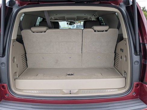 Used 2020 Chevrolet Tahoe LT w/ Luxury Package image 13