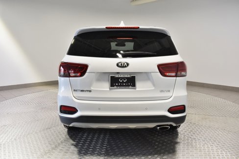 Used 2019 Kia Sorento EX image 4
