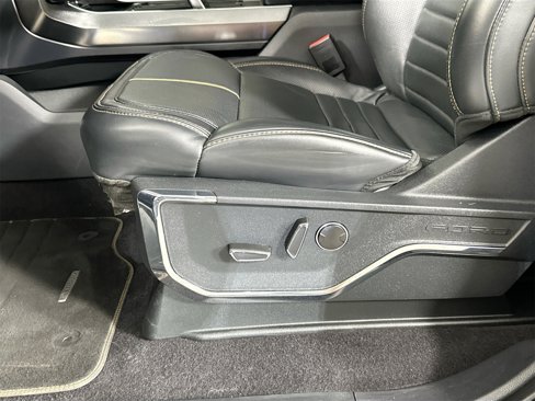 Used 2023 Ford F150 Platinum w/ Equipment Group 701A High image 12