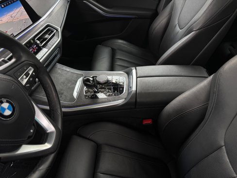 Used 2022 BMW X5 sDrive40i w/ Premium Package image 12