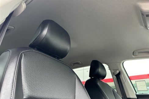 Used 2019 Volkswagen Tiguan SE image 19