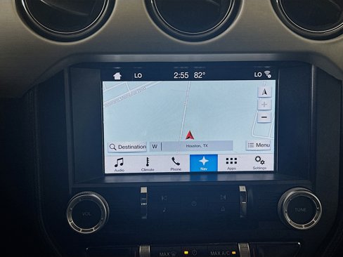 Used 2017 Ford Mustang Premium image 21