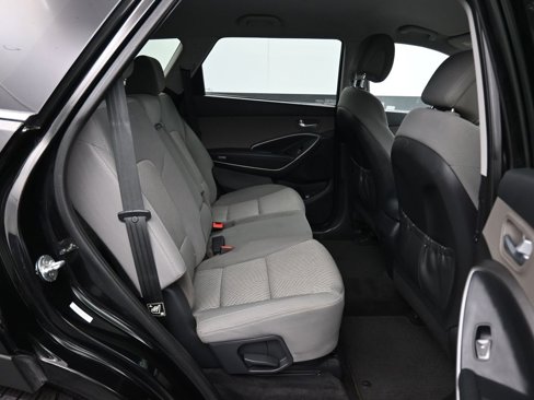 Used 2019 Hyundai Santa Fe XL SE image 43