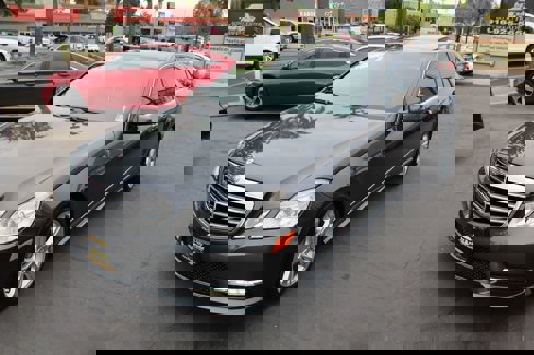 Used 2013 Mercedes-Benz E 350 Sport image 4