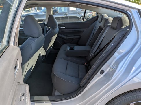Used 2022 Nissan Altima 2.5 SV image 17