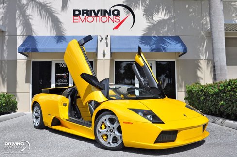 Used 2005 Lamborghini Murcielago Roadster image 1