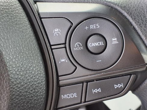 Used 2023 Toyota Corolla LE image 24